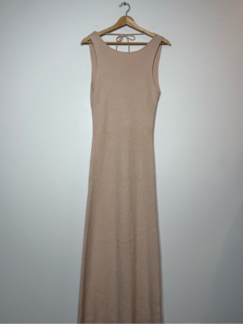 New VRG GRL Knit maxi dress low open back in beige tan size xs